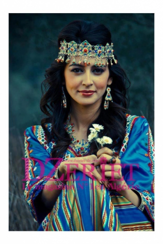 tenues-kabyles-traditionnelles-femme-kabyle-img.jpg