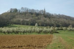 Colline inspirée-vue de la plaine.JPG