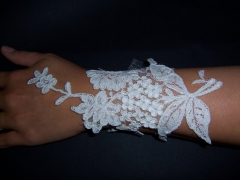 Bracelet dentelle.jpg